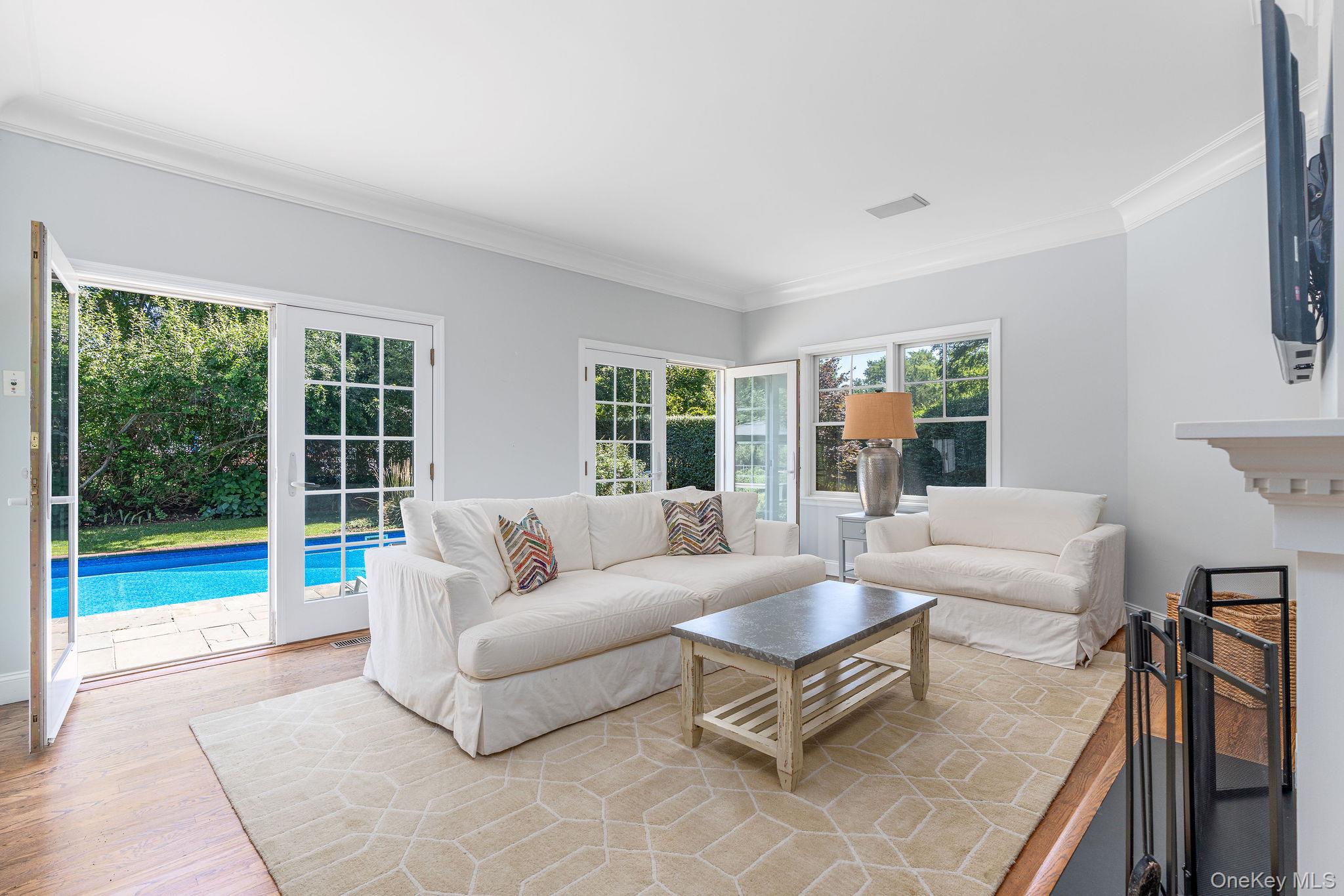 775 Mulford Court — photo 4