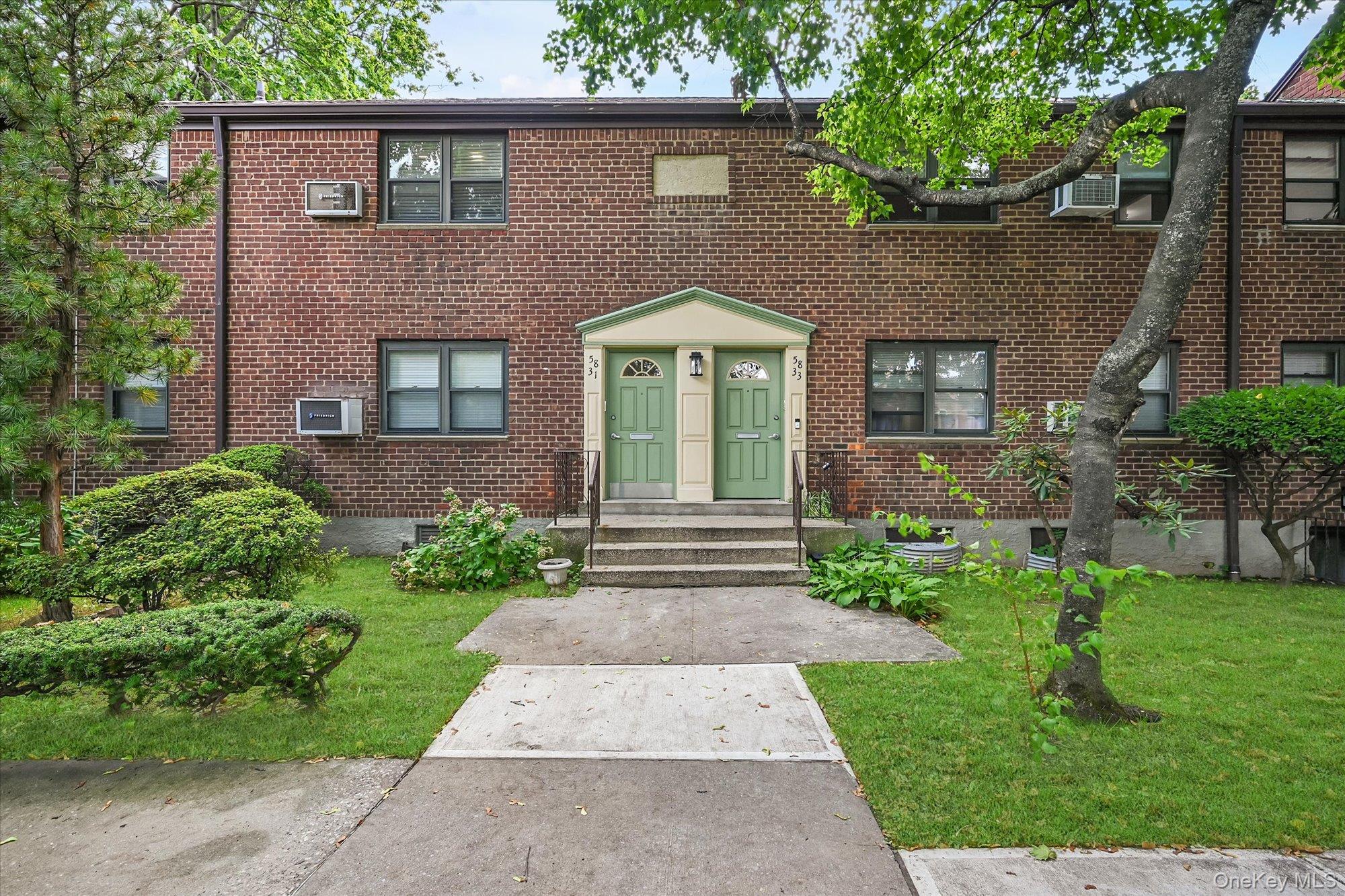 58-33 246th Crescent #0647