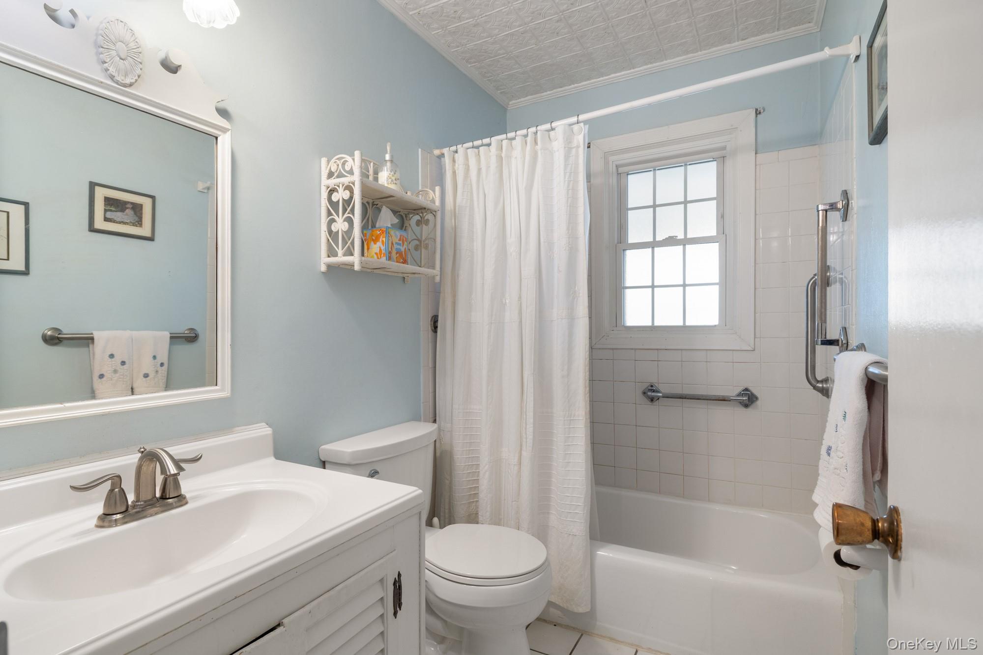 144 Nassau Avenue — photo 9