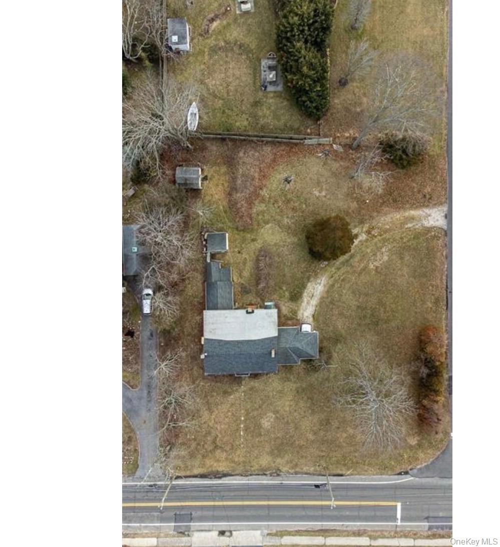 362 Middle Road — photo 16