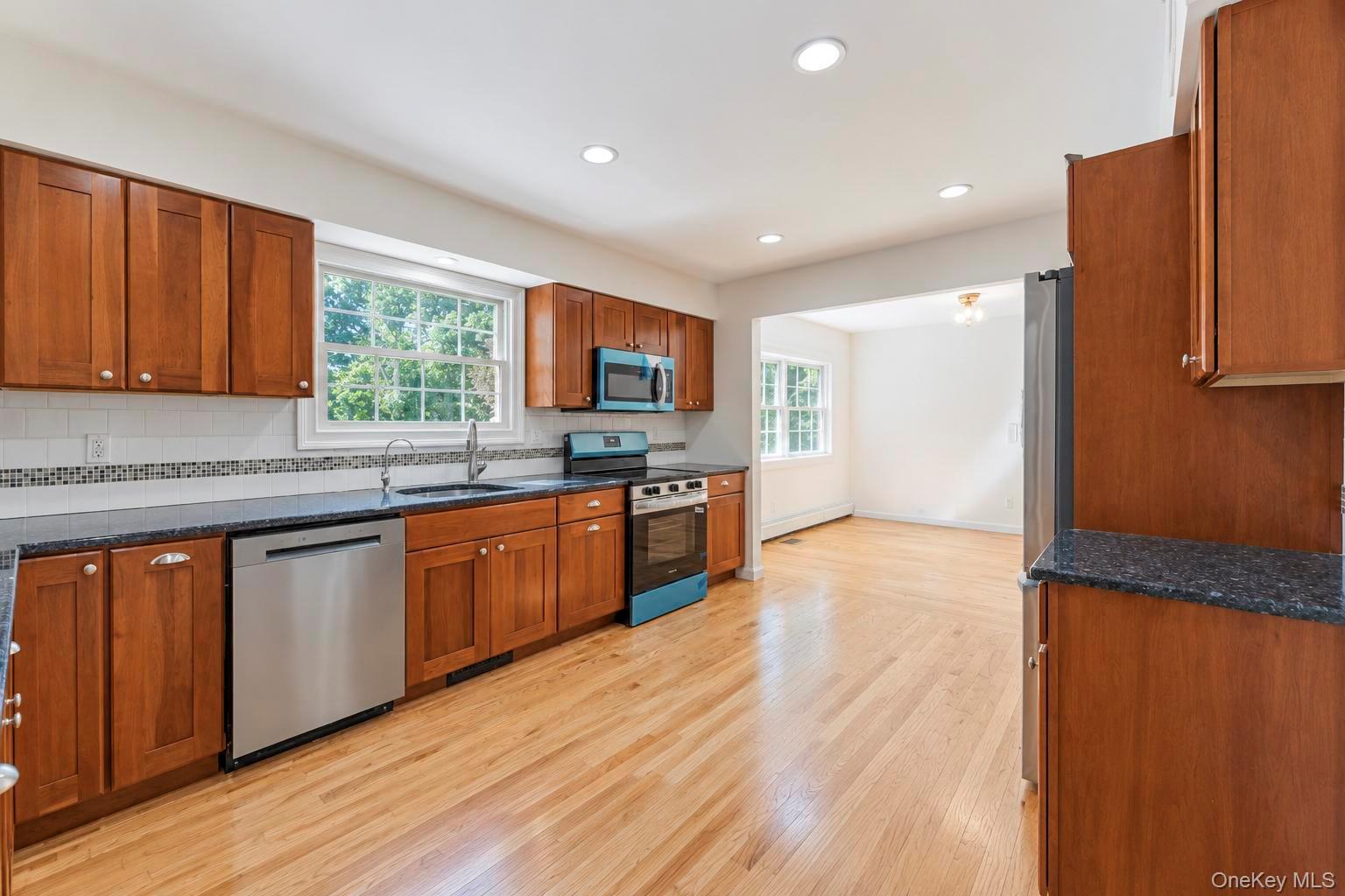 284 Marlin Street — photo 29