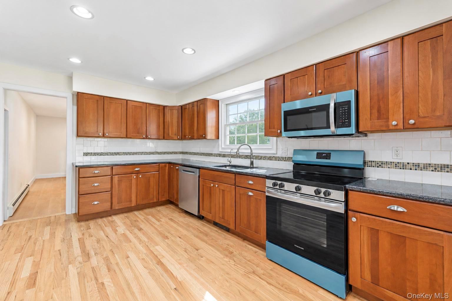 284 Marlin Street — photo 30