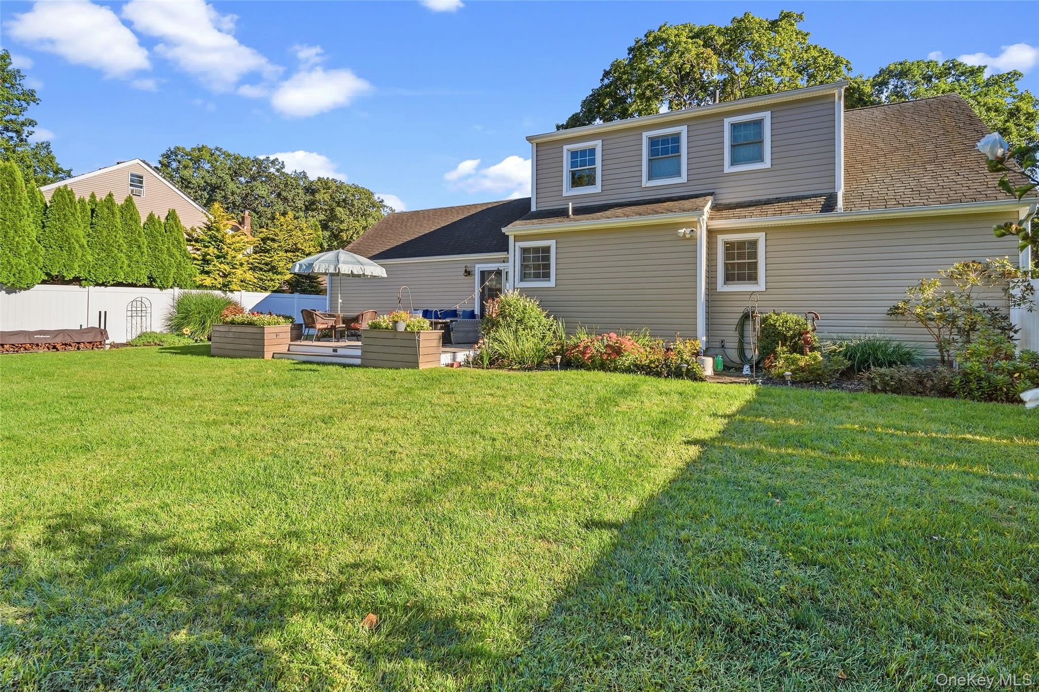 225 Harrison Avenue — photo 8