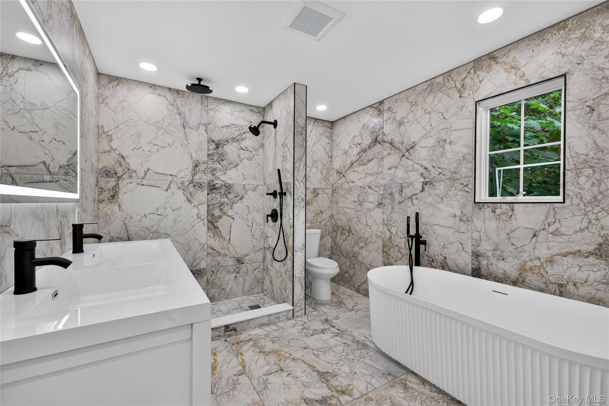 238 Oak Street — photo 13