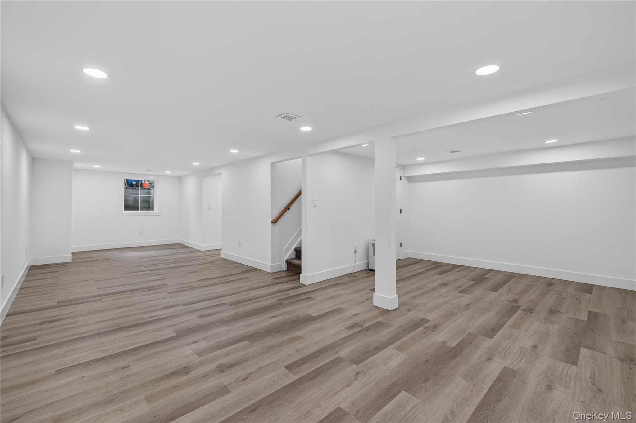 238 Oak Street — photo 18