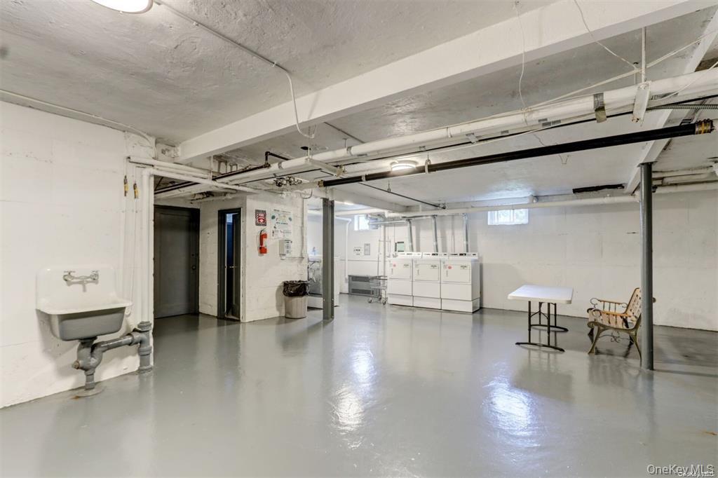 1385 Broadway #A31 — photo 13