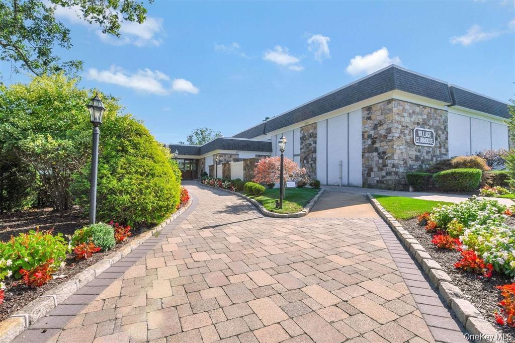395 Woodbridge Drive #E — photo 12