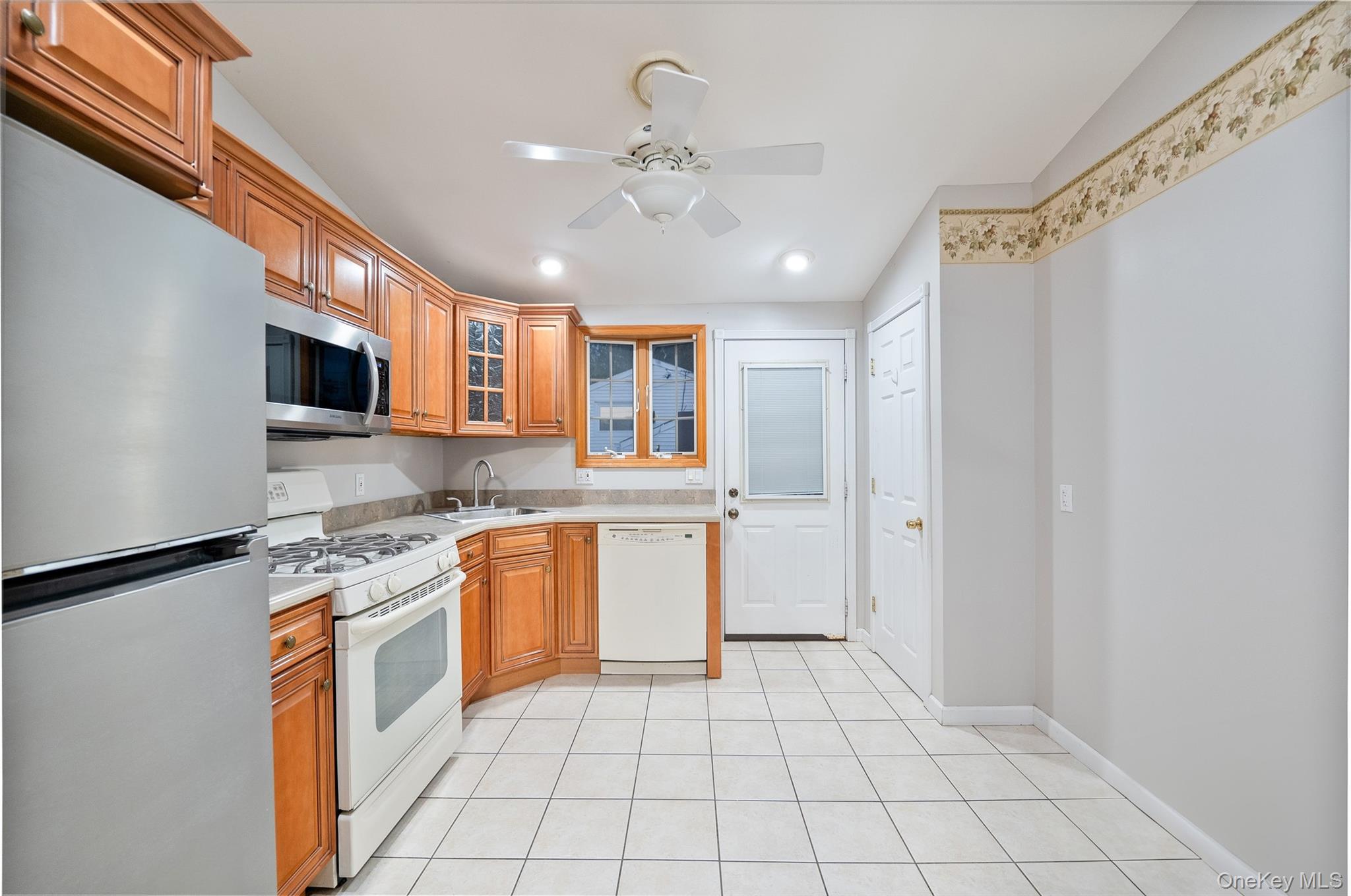 423 Westview Avenue — photo 12
