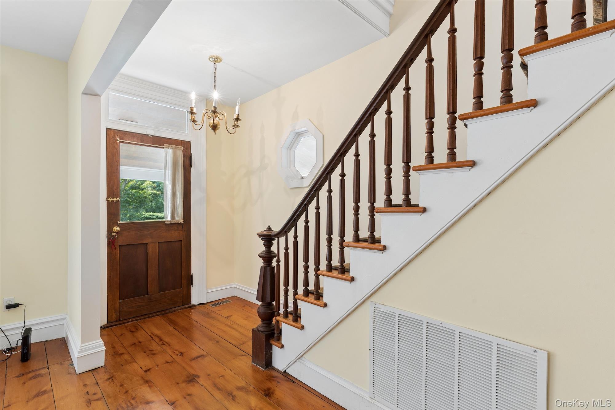 25105 Main Road — photo 16