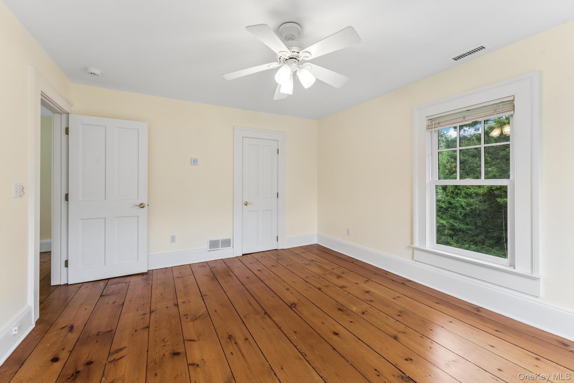25105 Main Road — photo 21