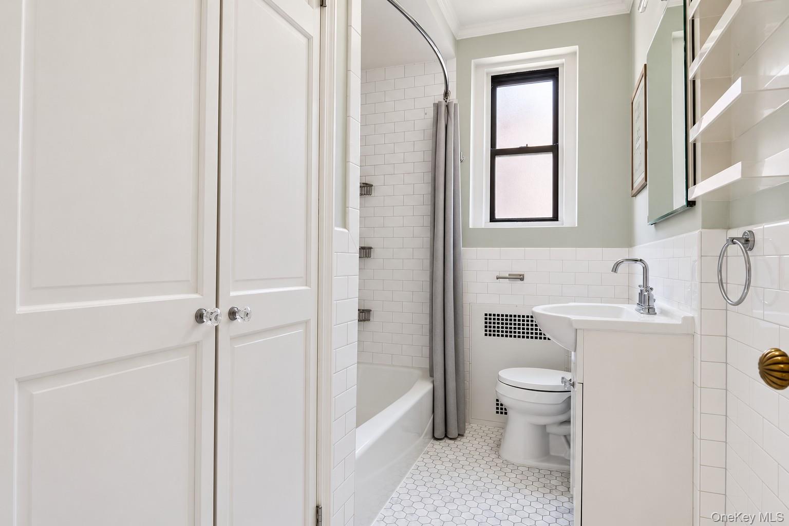 21 Barstow Road #2D — photo 11
