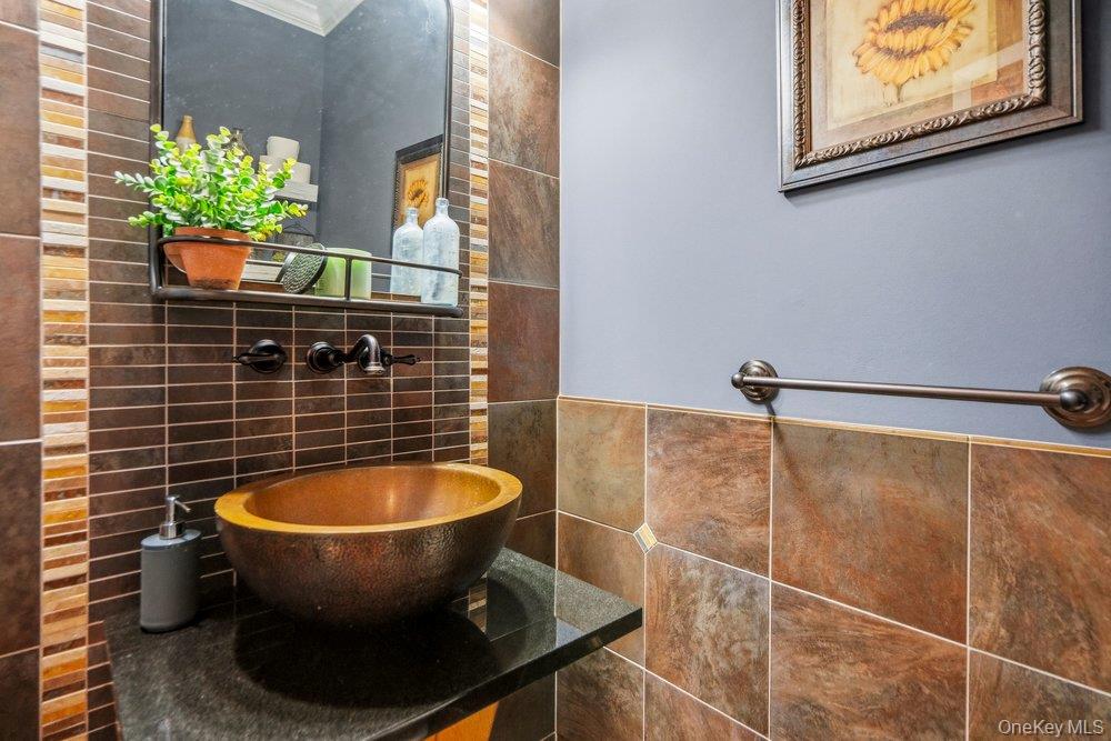 840 Birchwood Park Drive — photo 16