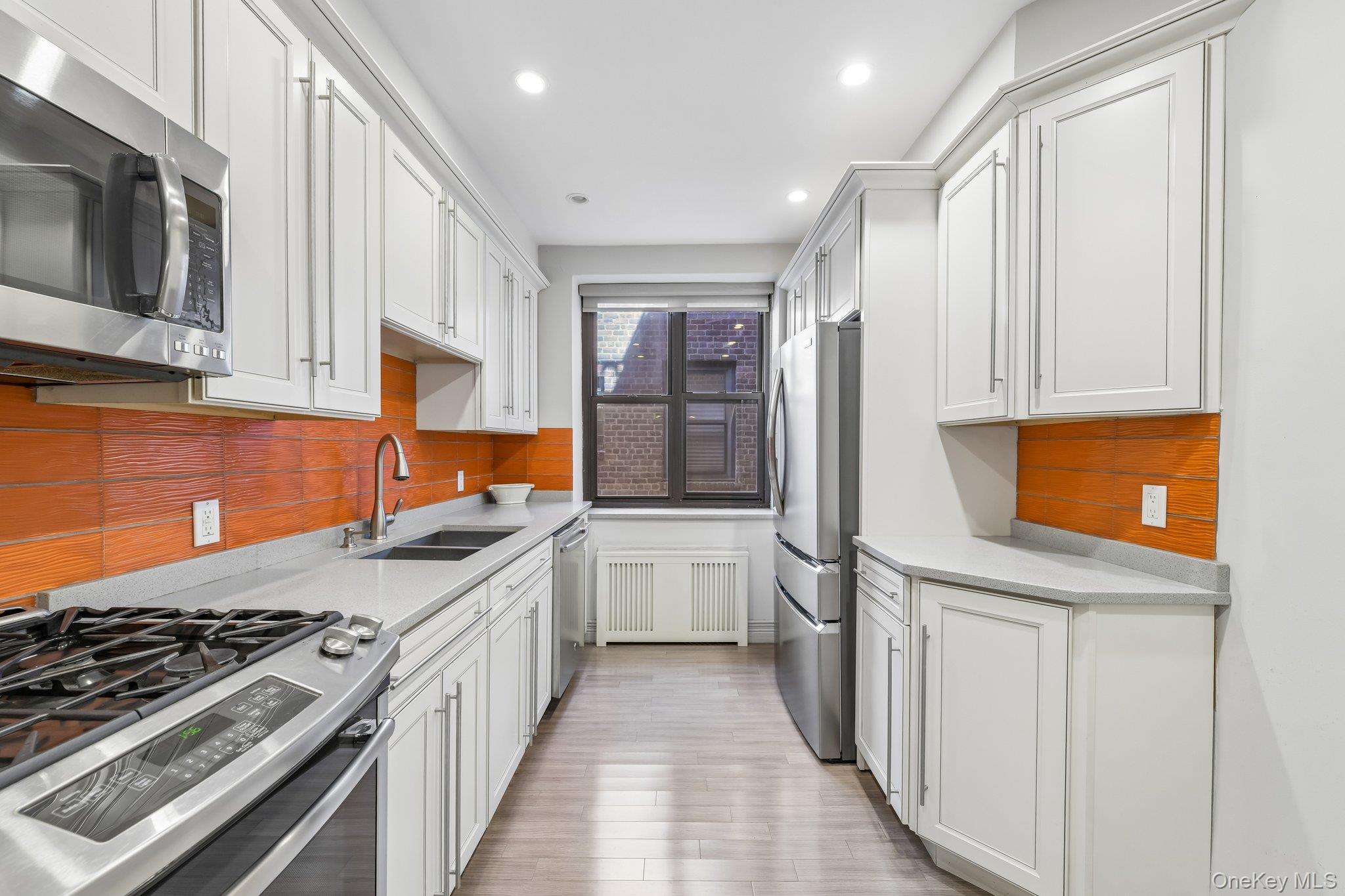 1 Town House Place #2L — photo 13