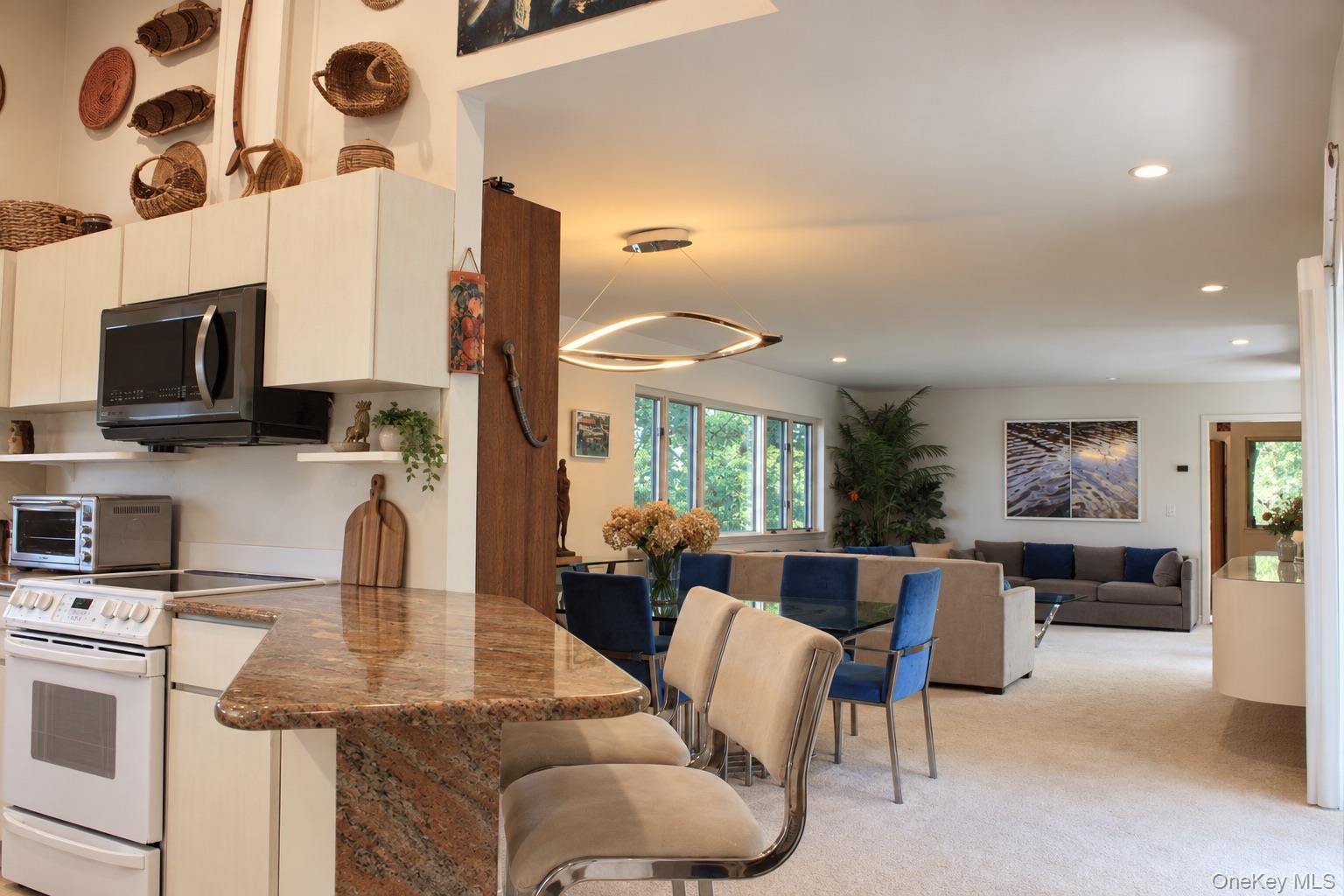 732 Sound View Road — photo 5