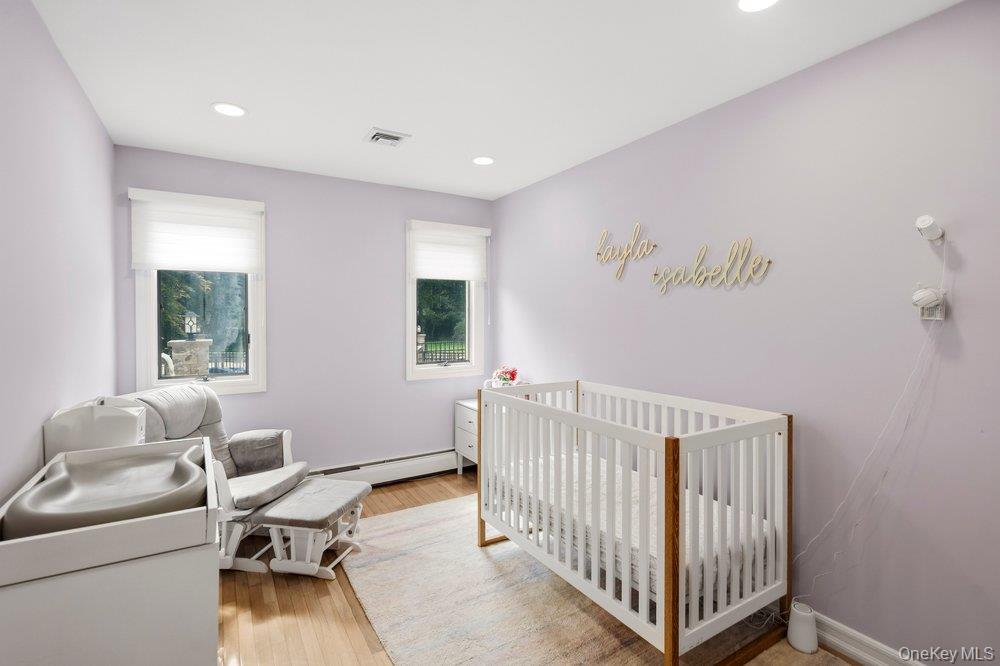 135 Hickman Street — photo 17
