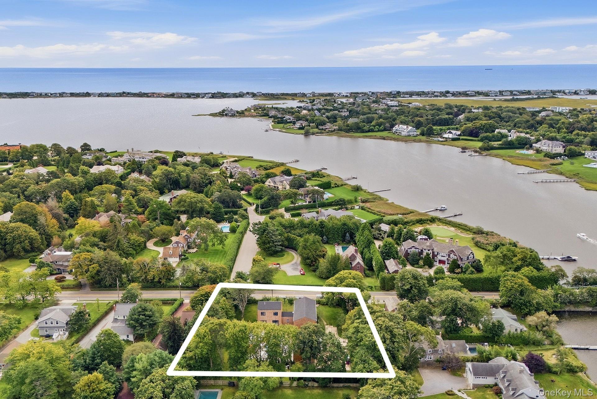 4 Linden Lane, Quiogue