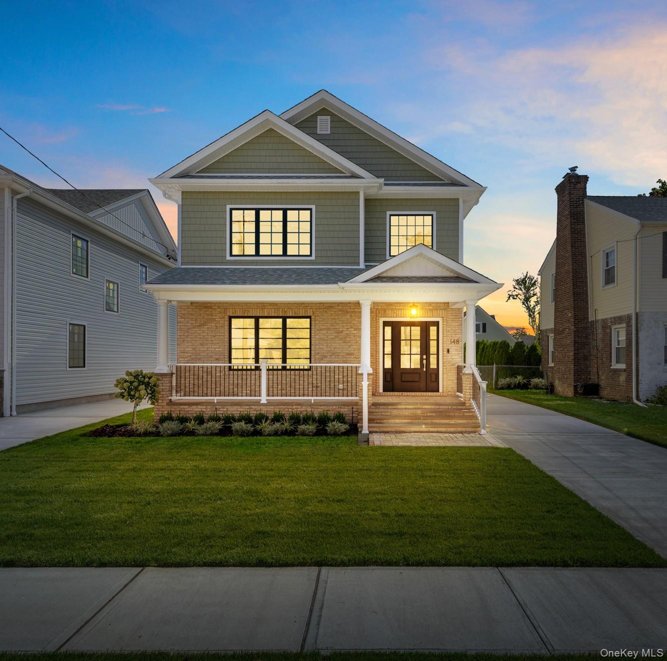 148 Latham Road, Mineola
