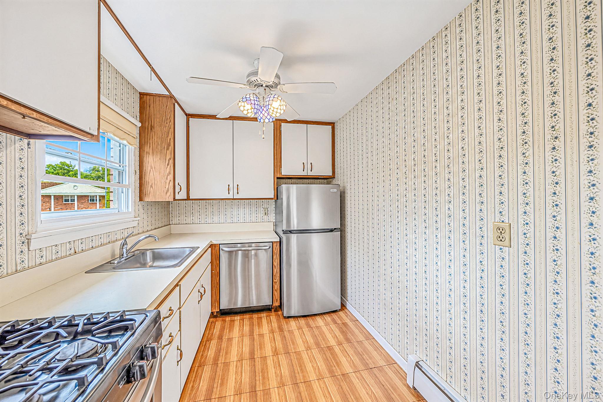 3221 Wilshire Lane #21E — photo 9