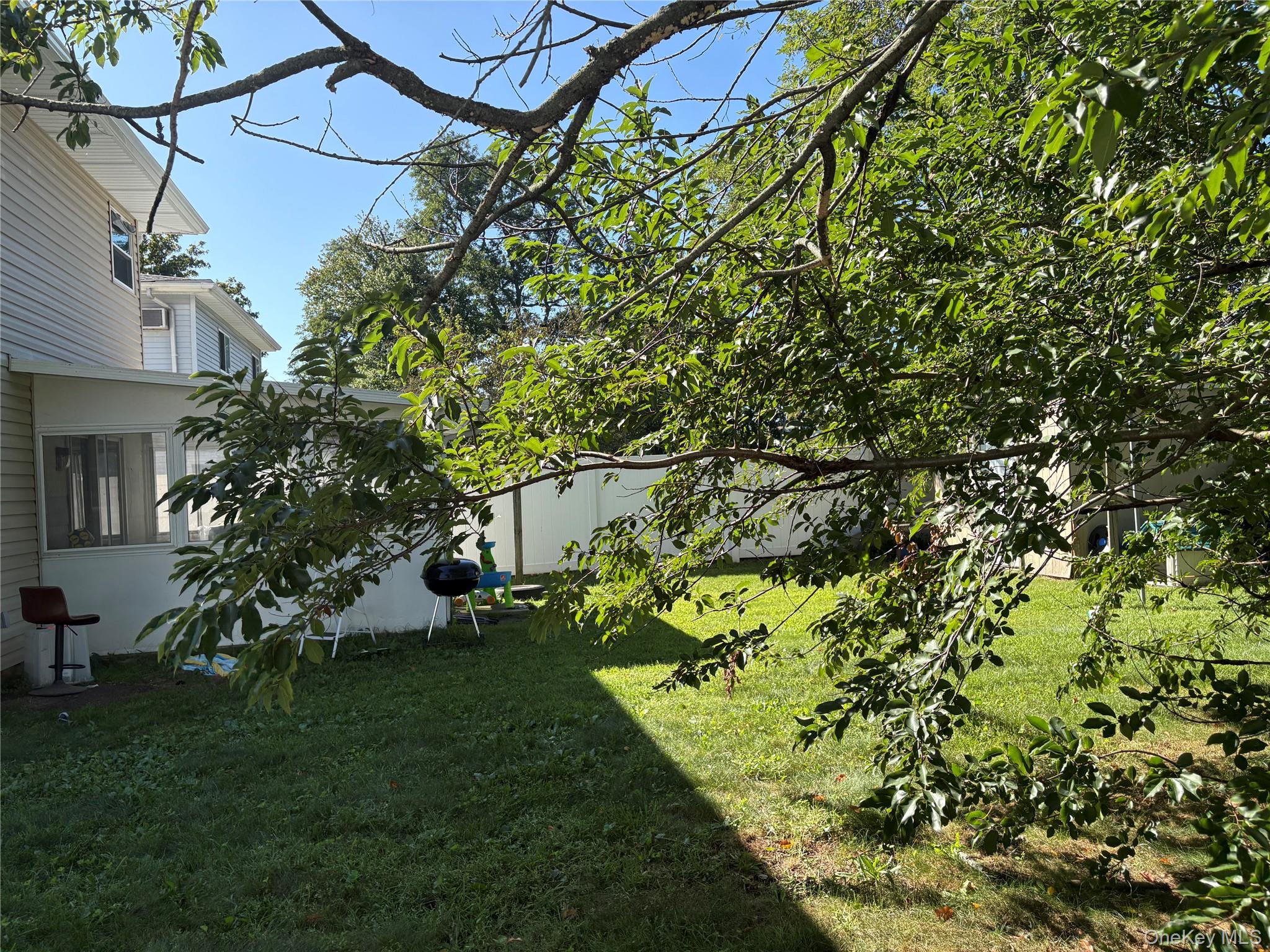 59 Williams Avenue — photo 35