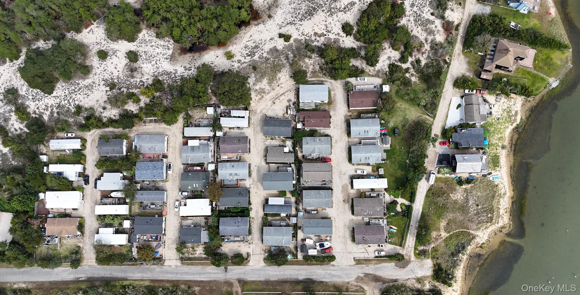 53 Crassen Boulevard ##32 Harbor Rd. — photo 2