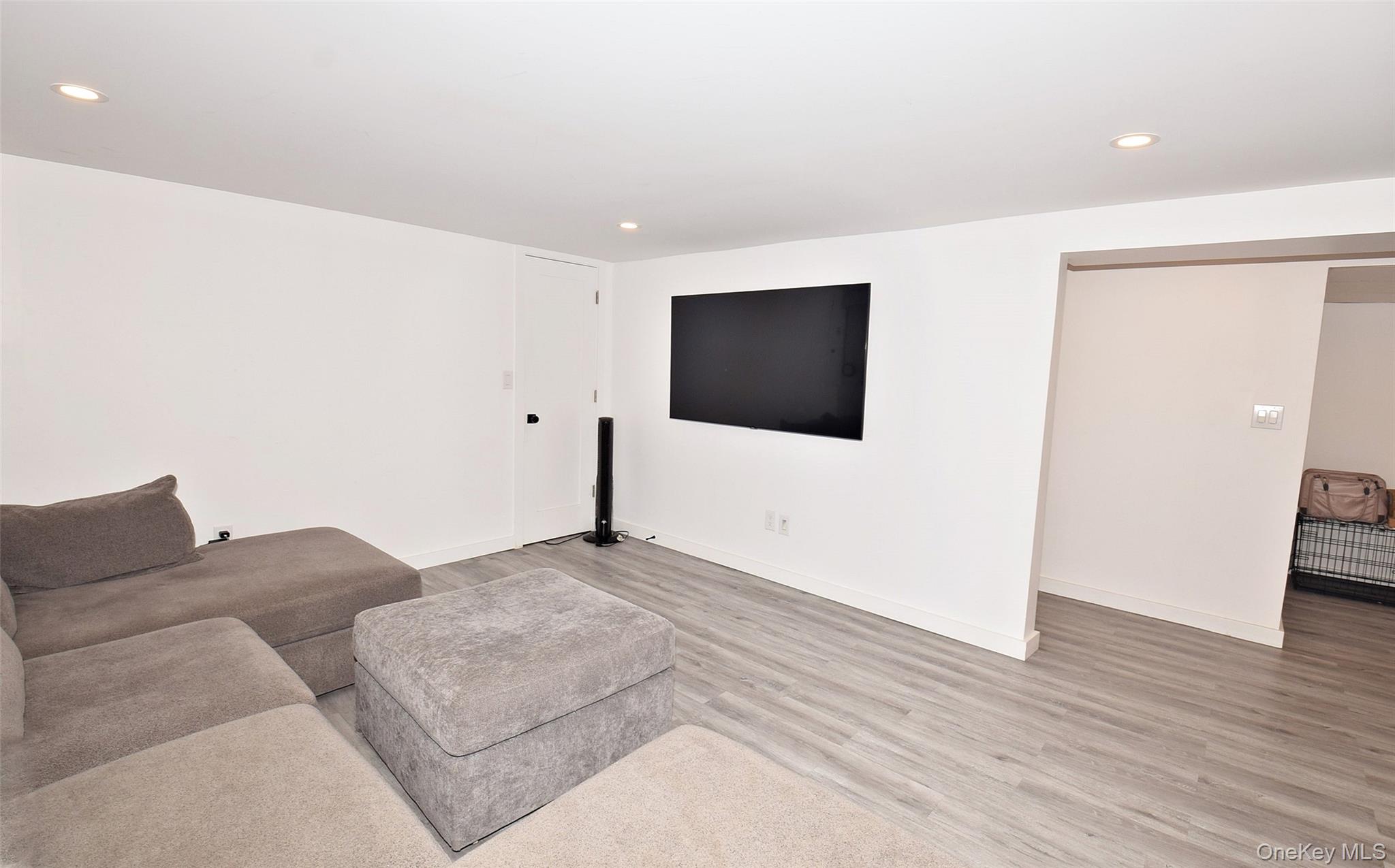 57 Scarcliffe Drive — photo 21