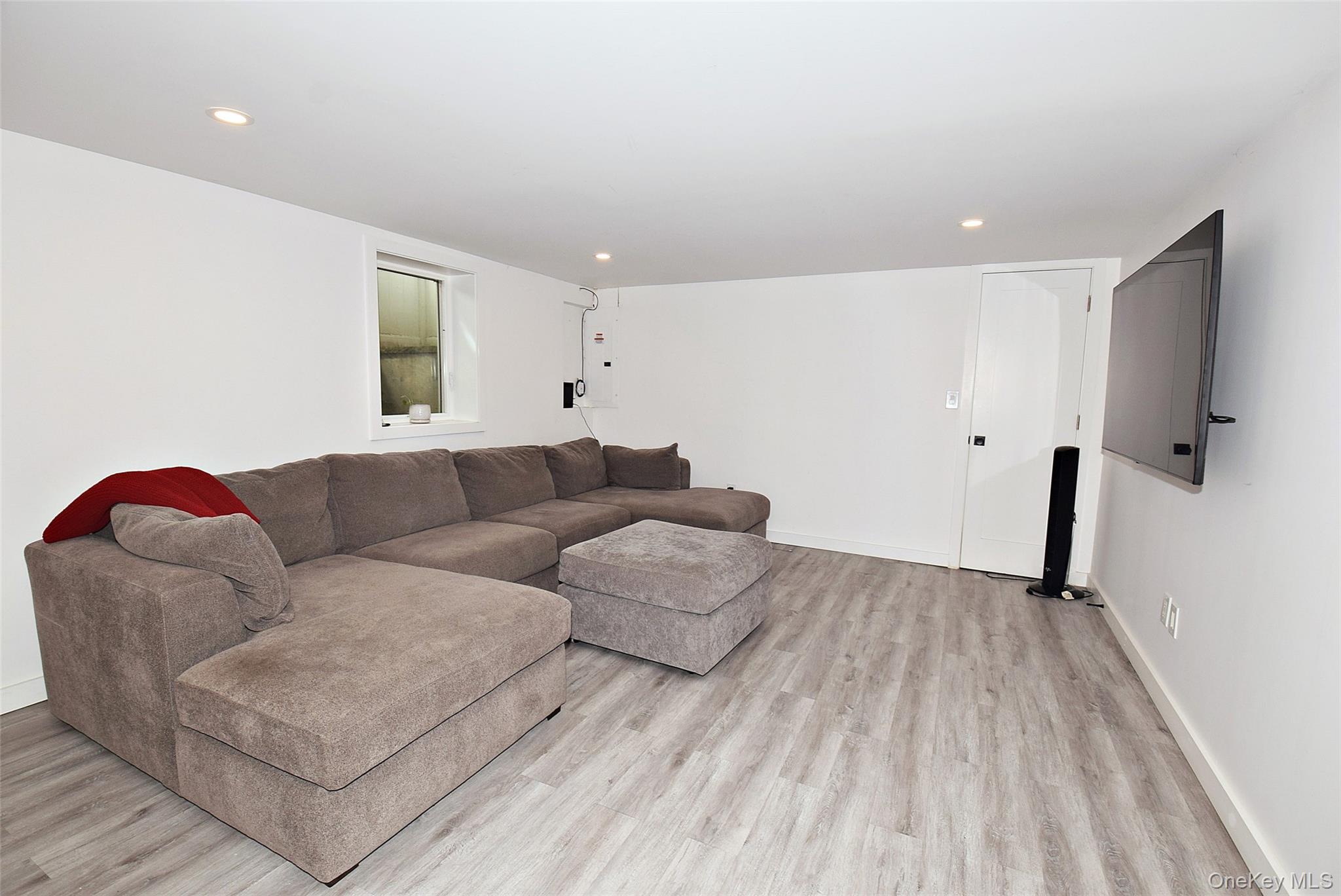 57 Scarcliffe Drive — photo 22