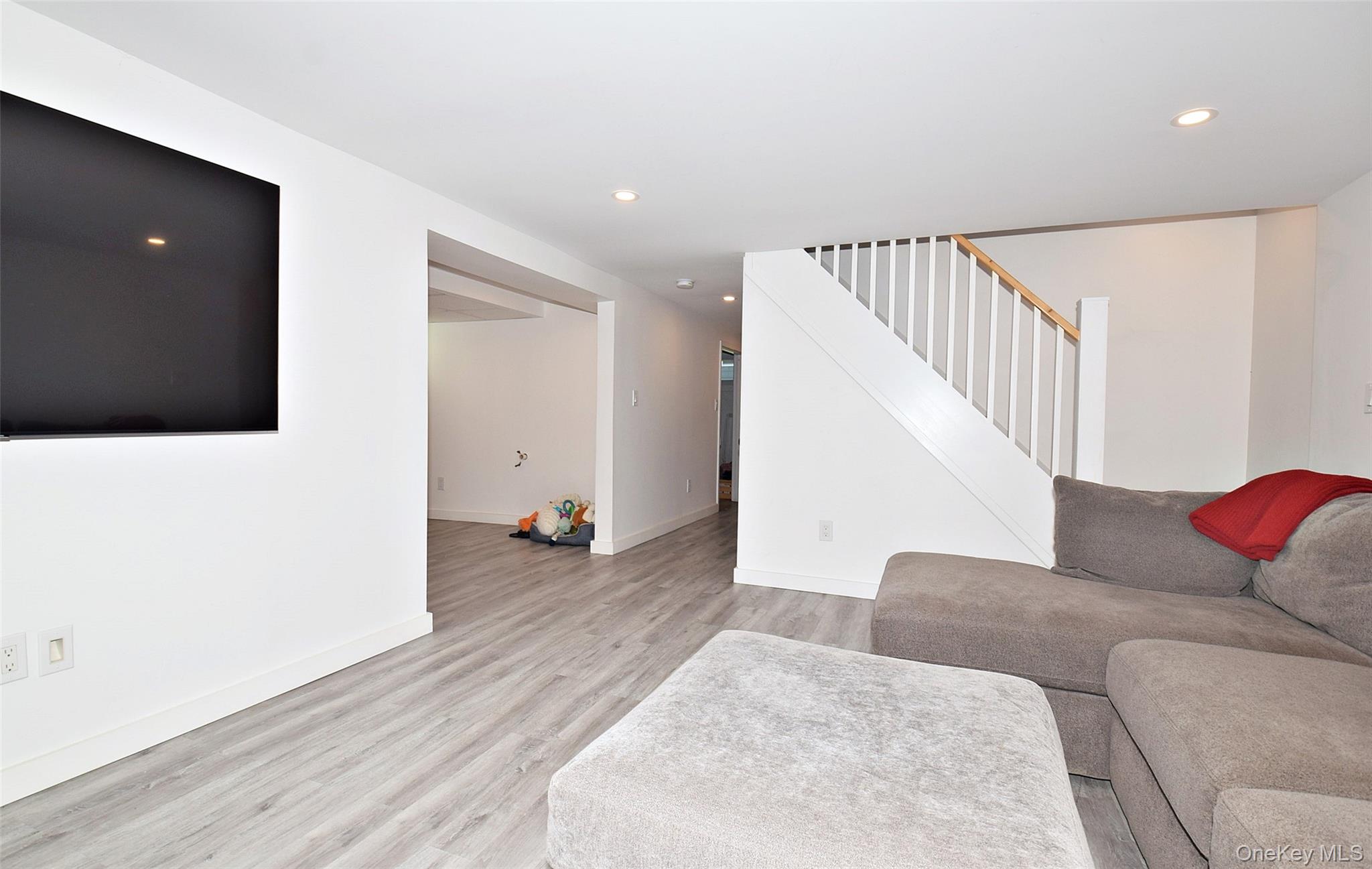 57 Scarcliffe Drive — photo 28