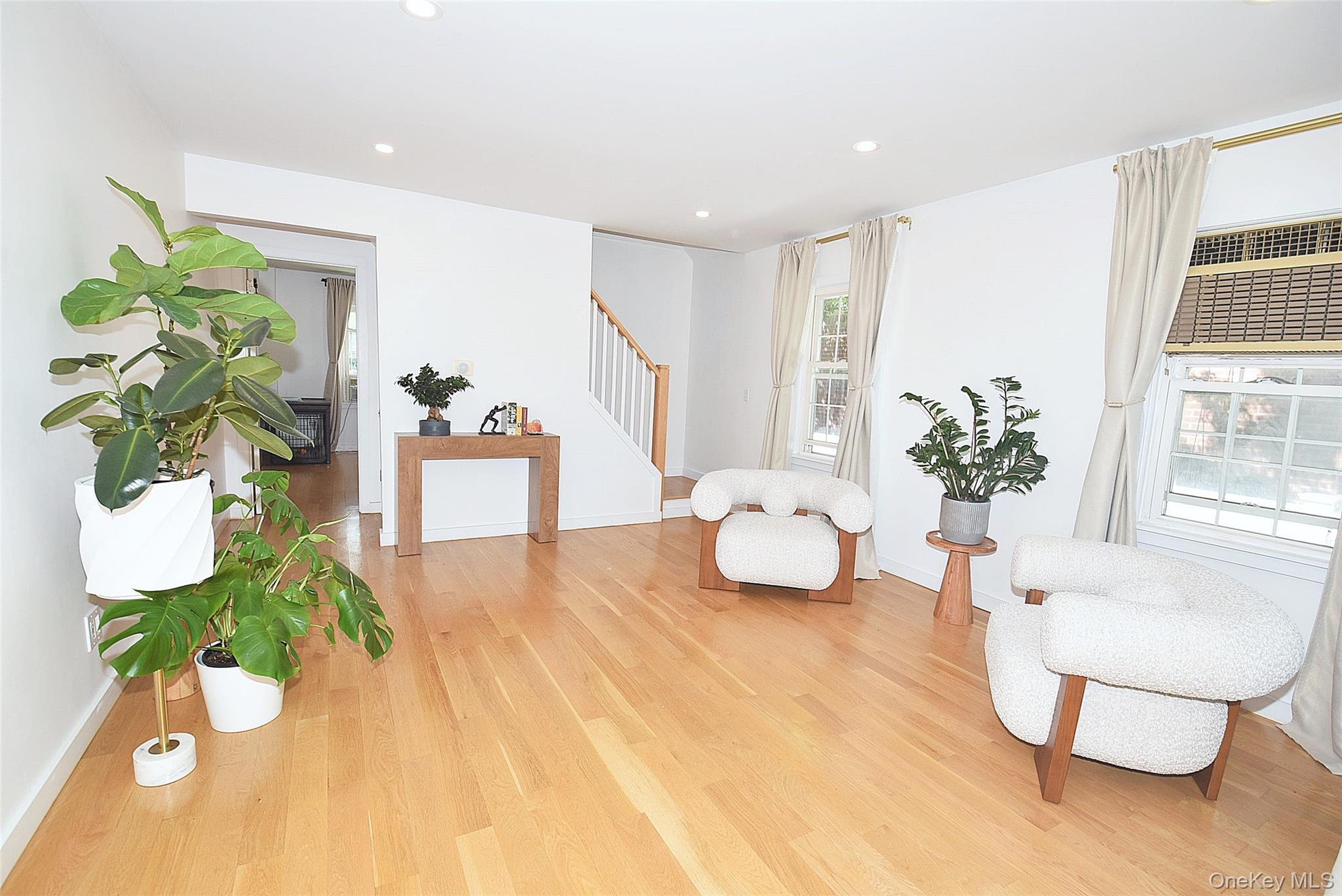 57 Scarcliffe Drive — photo 9