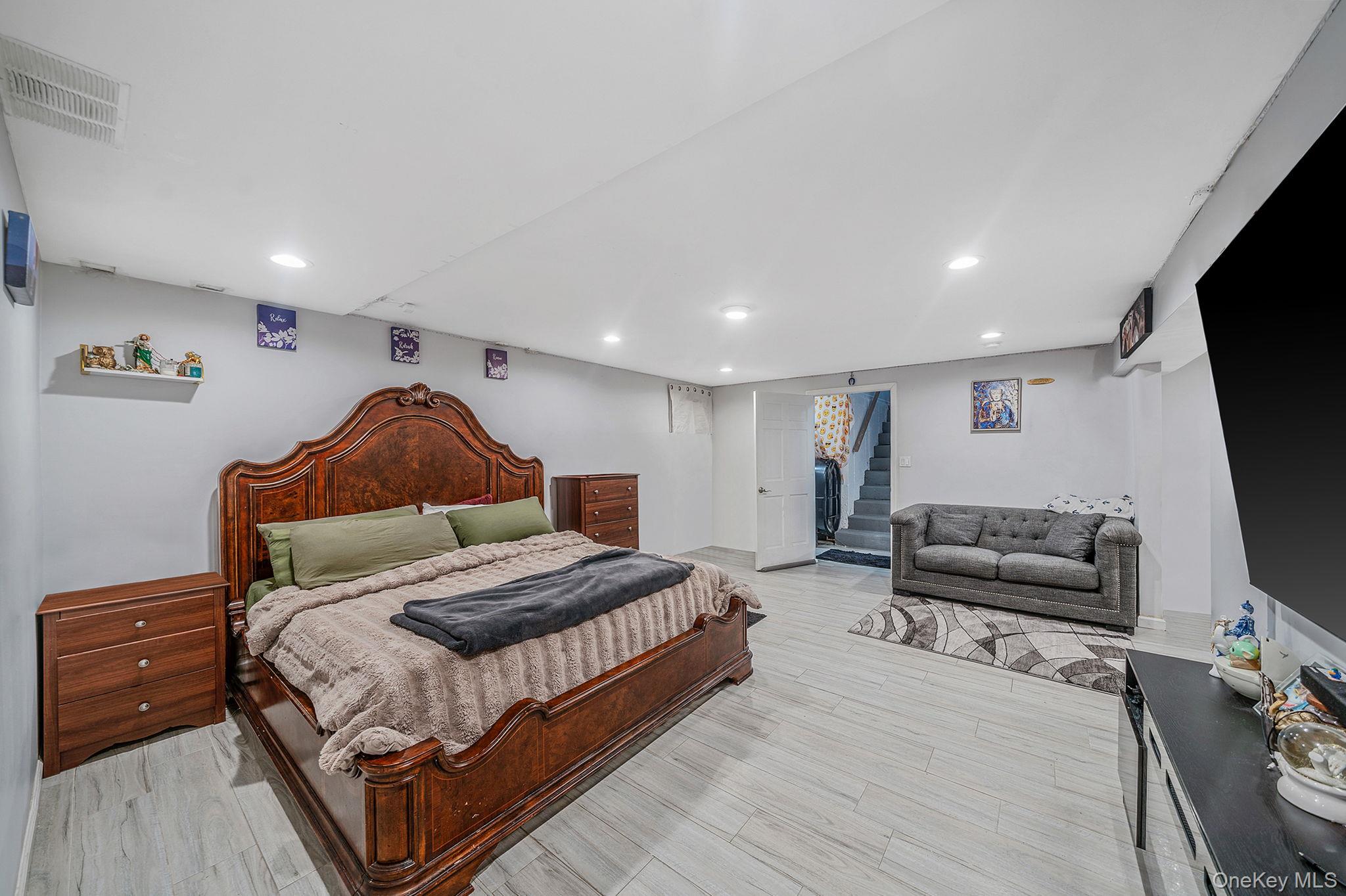 6 Denmark Court — photo 23