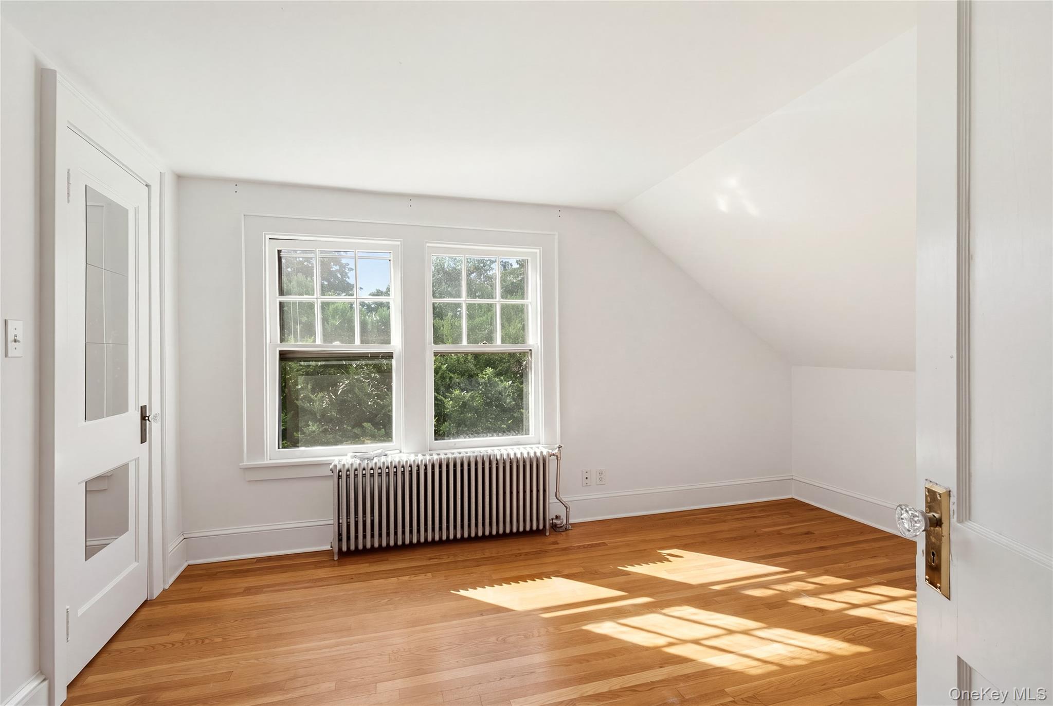 97A Bay Avenue — photo 14