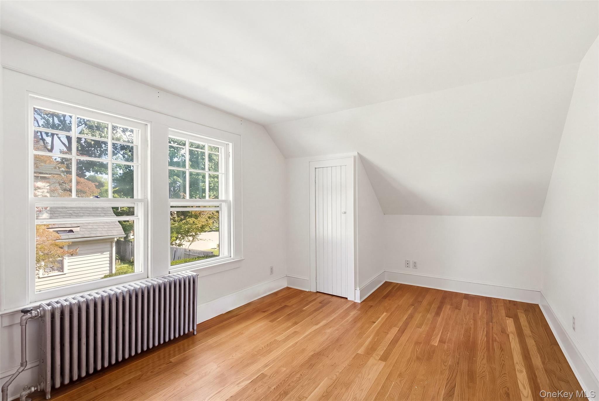 97A Bay Avenue — photo 15