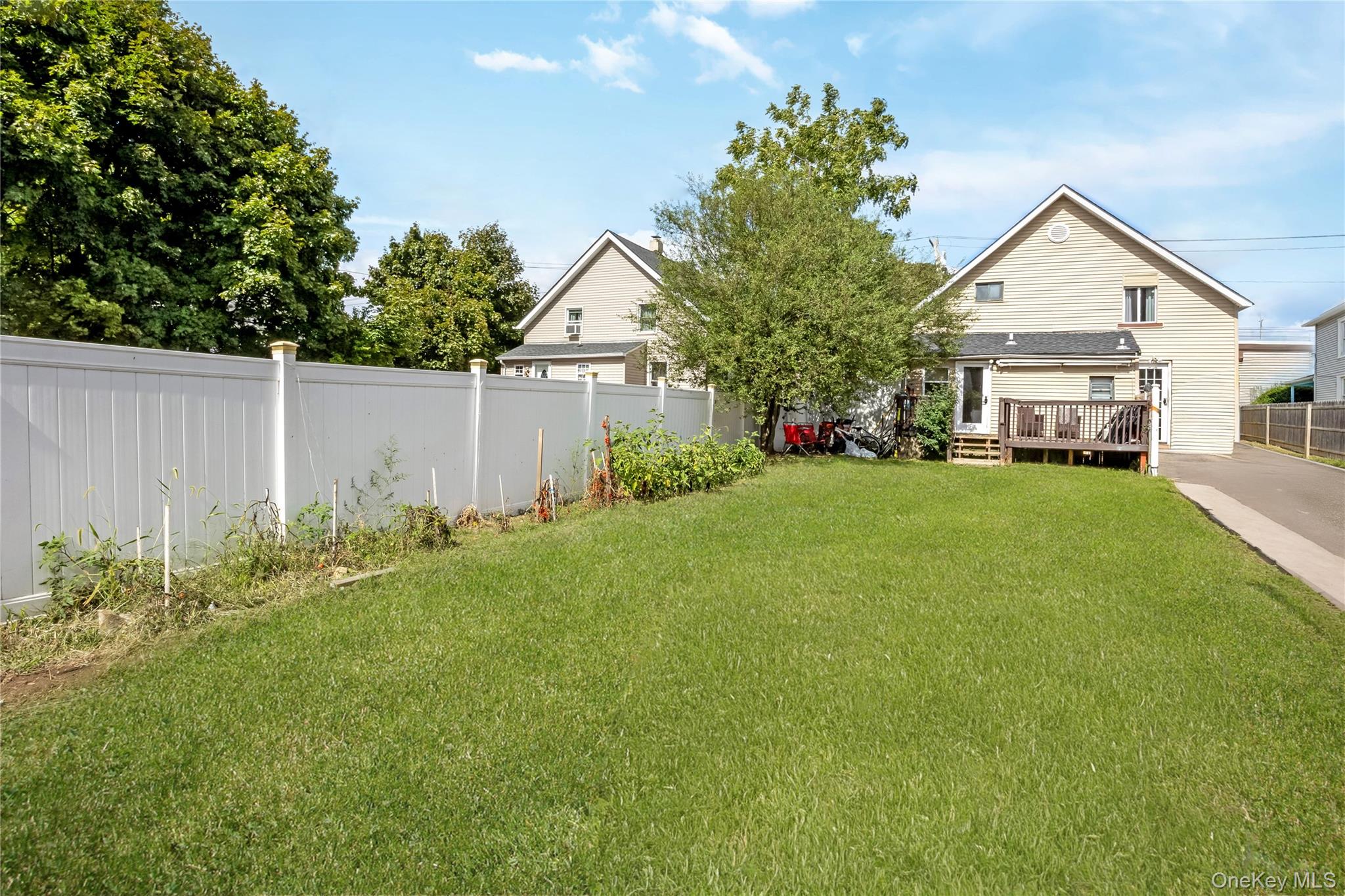 10 Brightside Avenue — photo 17