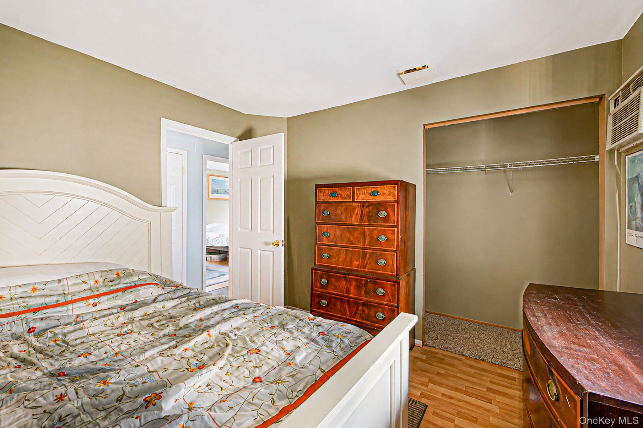 32 Yacht Club Road — photo 21