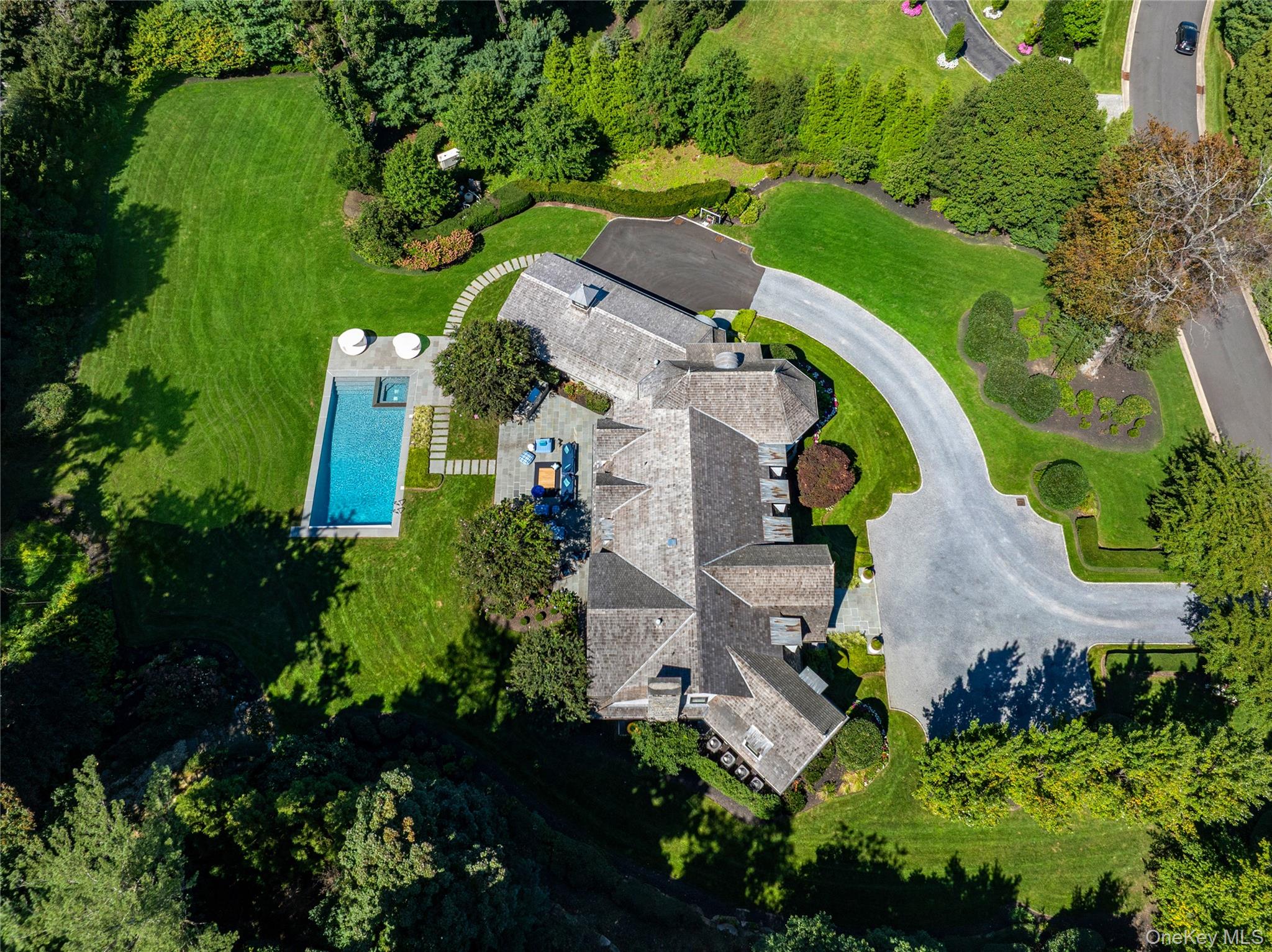 2 Hidden Pond Drive — photo 38