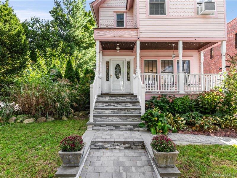 39 12th Avenue — photo 3