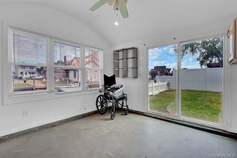 13 Barry Road — photo 20