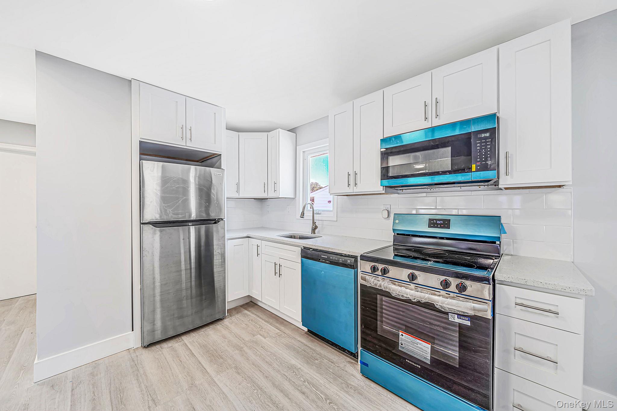 745 Anderson Avenue — photo 12