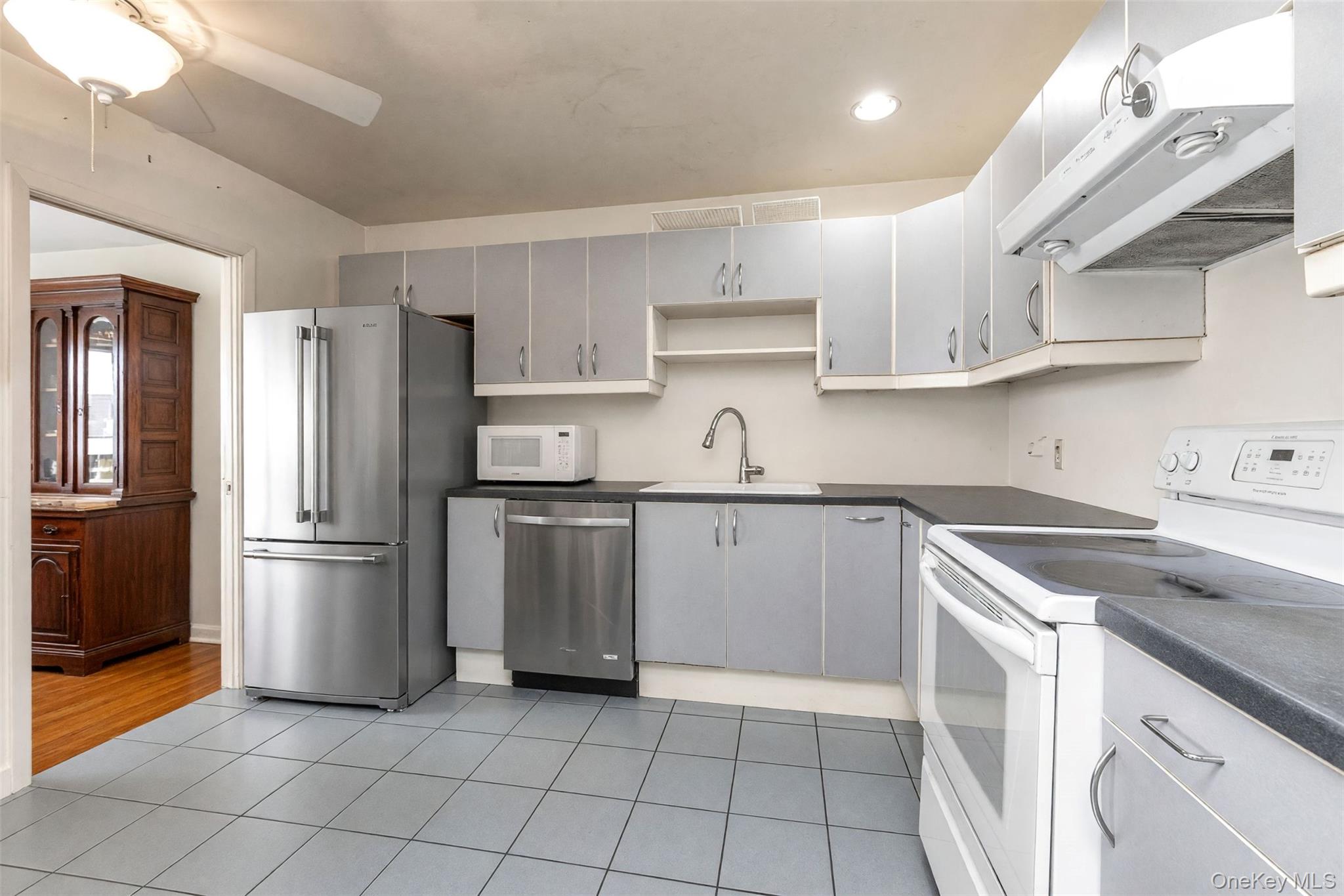750 Lido Boulevard #73B — photo 2