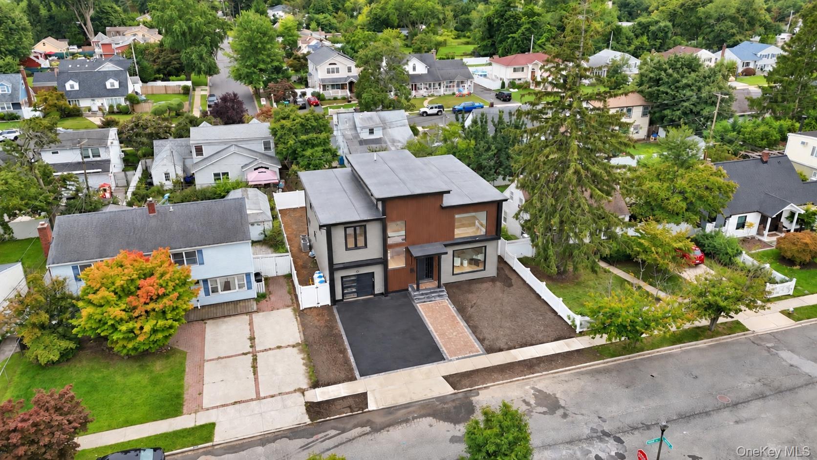 38 Birch Lane — photo 2