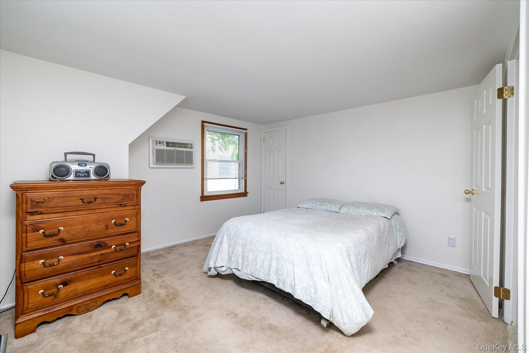 87 Woods Avenue — photo 15