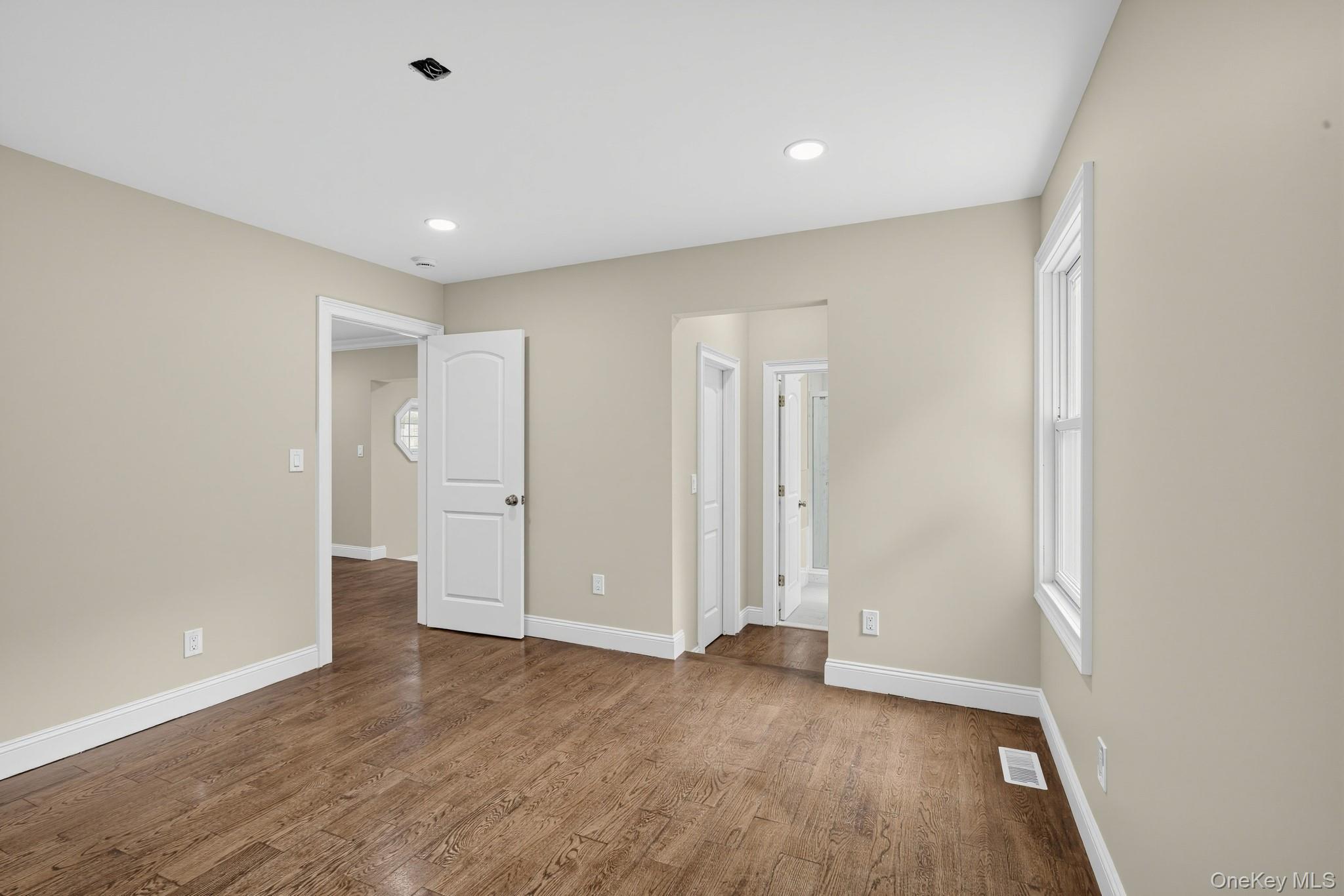355 Forest Lane — photo 18