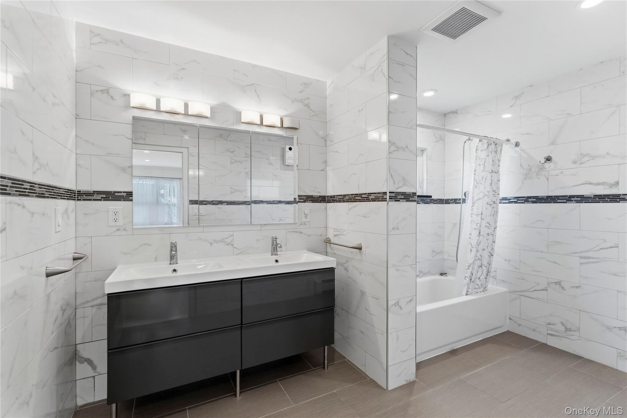 79 Albatross Road — photo 13
