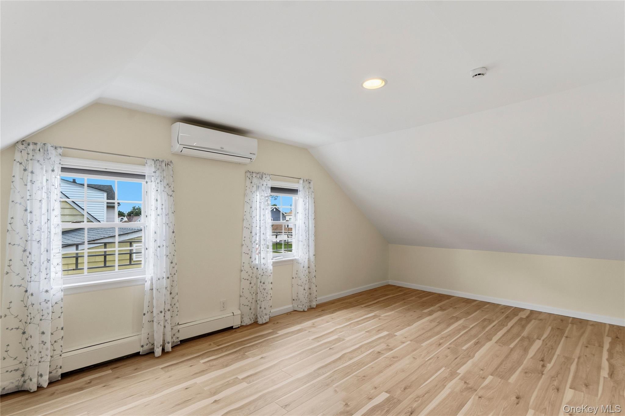 79 Albatross Road — photo 16