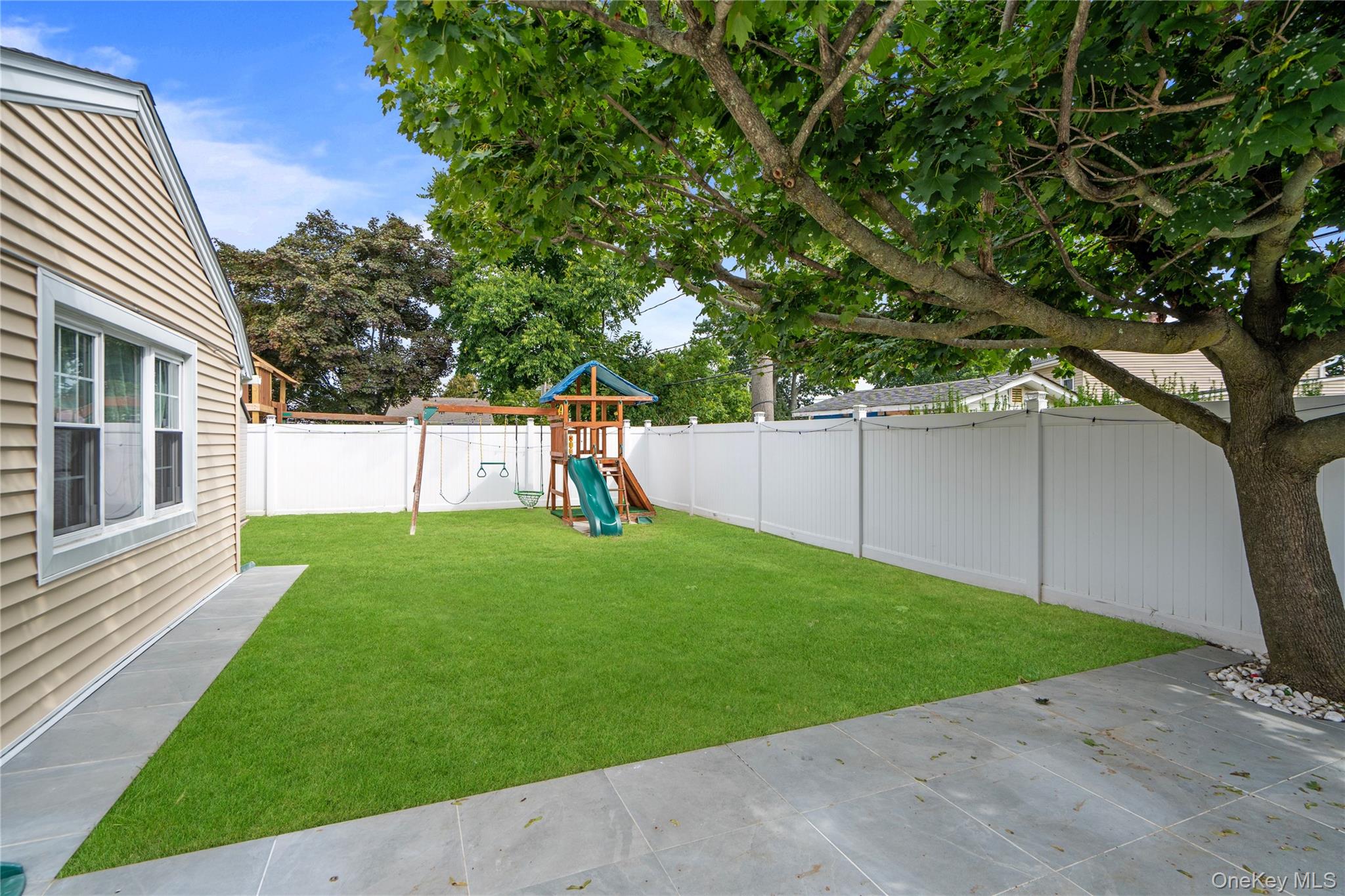 79 Albatross Road — photo 23