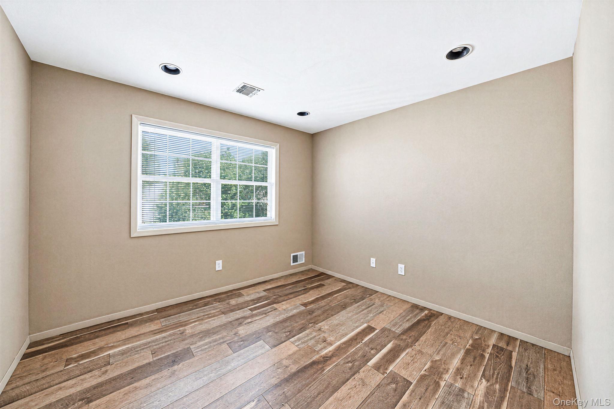 19 Oceanview Boulevard — photo 17