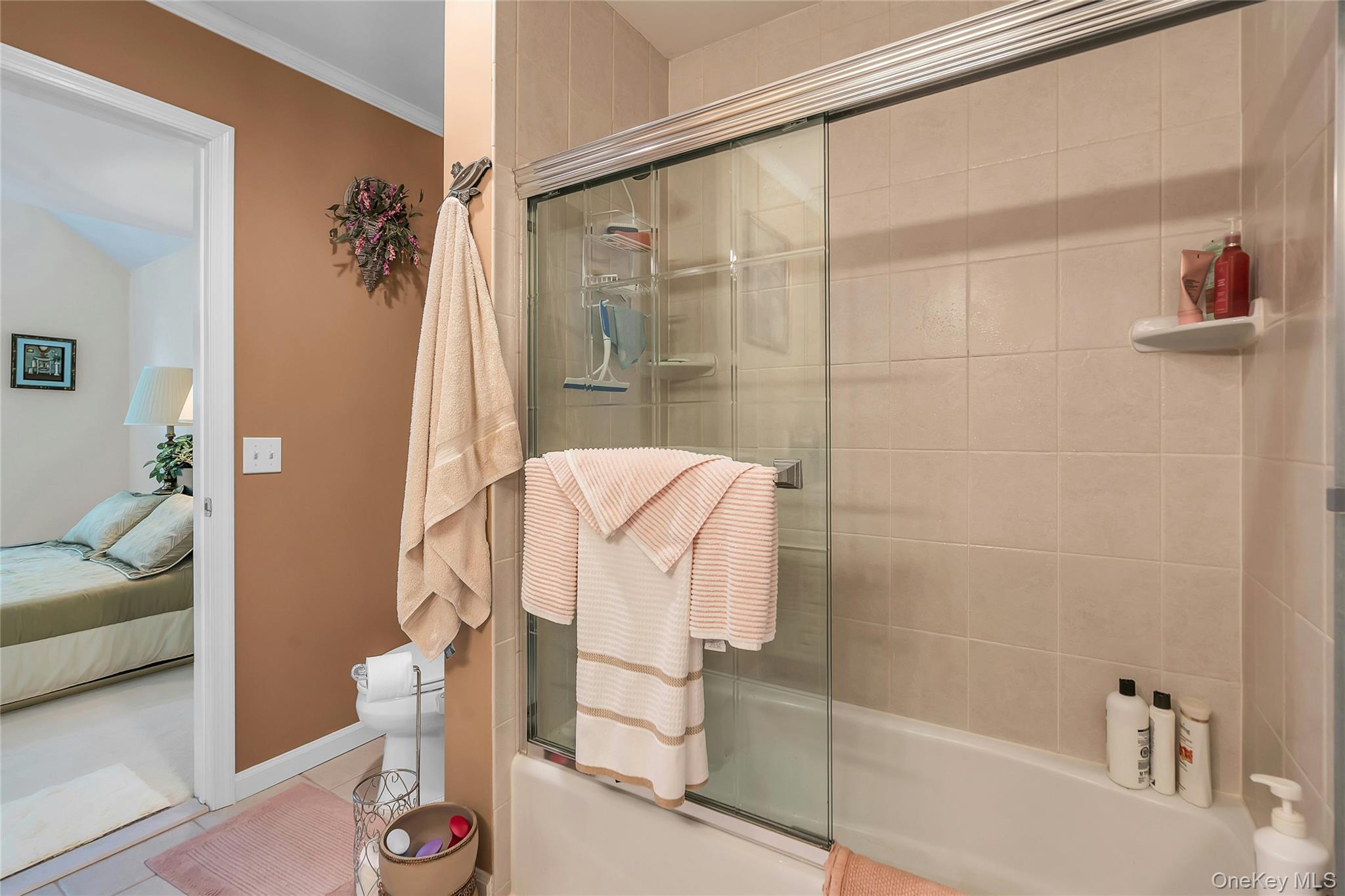 176 Merrick Road #10 — photo 26