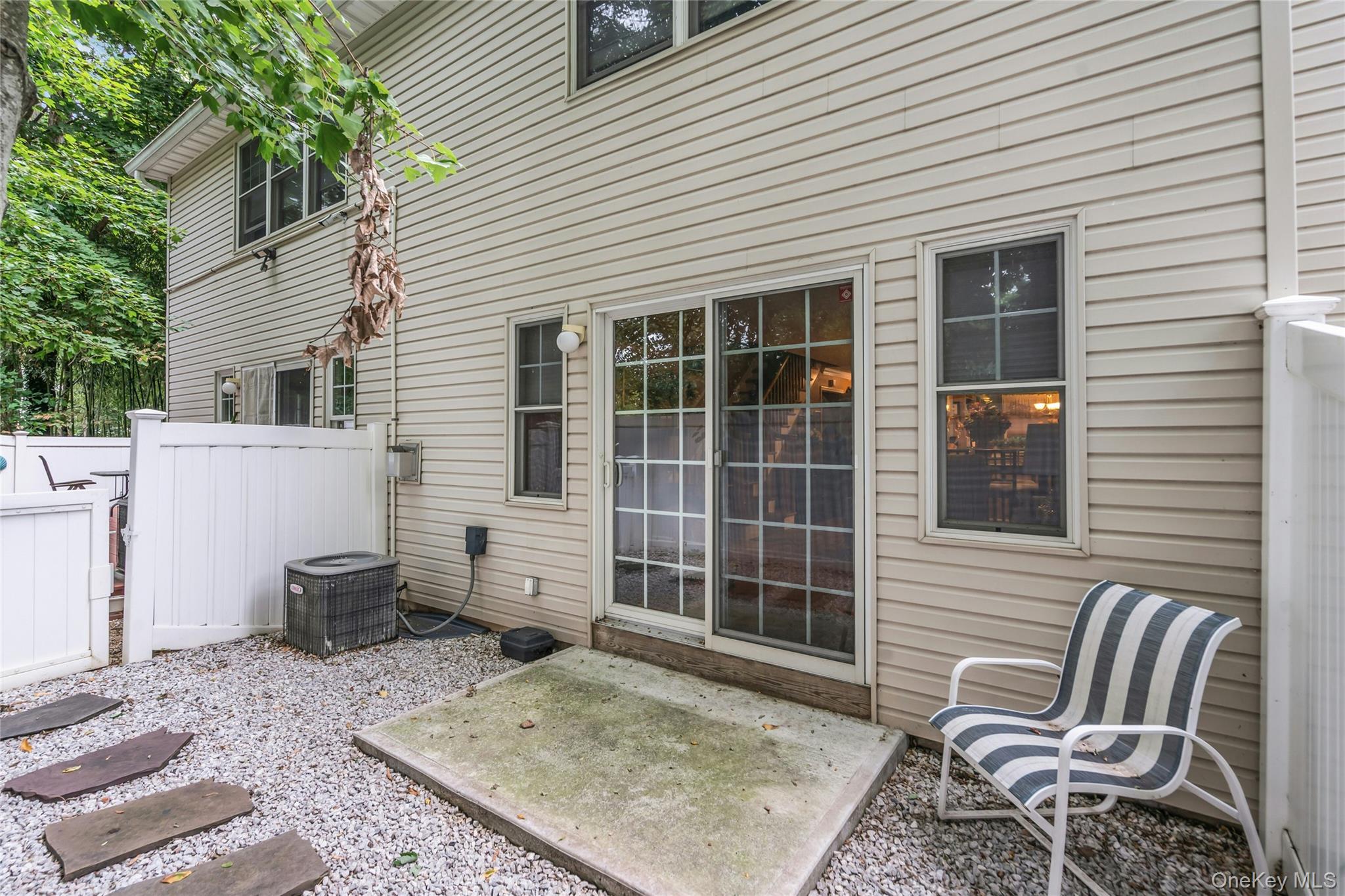 176 Merrick Road #10 — photo 7