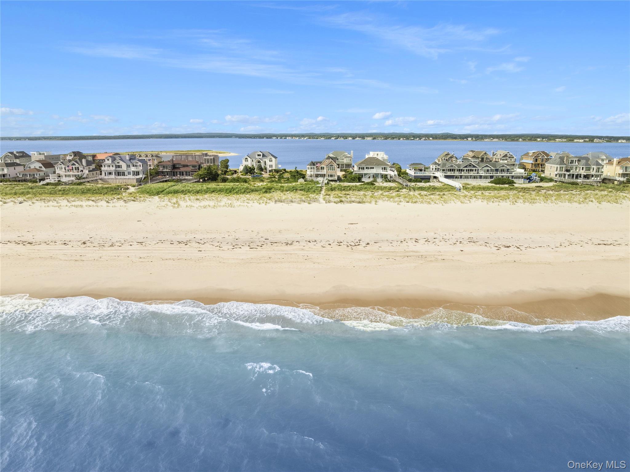 697 Dune Road — photo 2