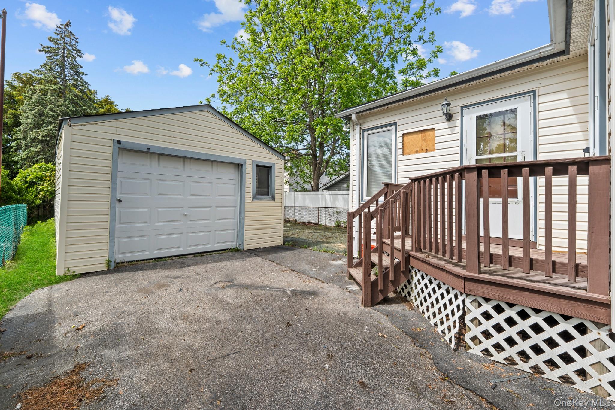 1 Lewis Place — photo 11