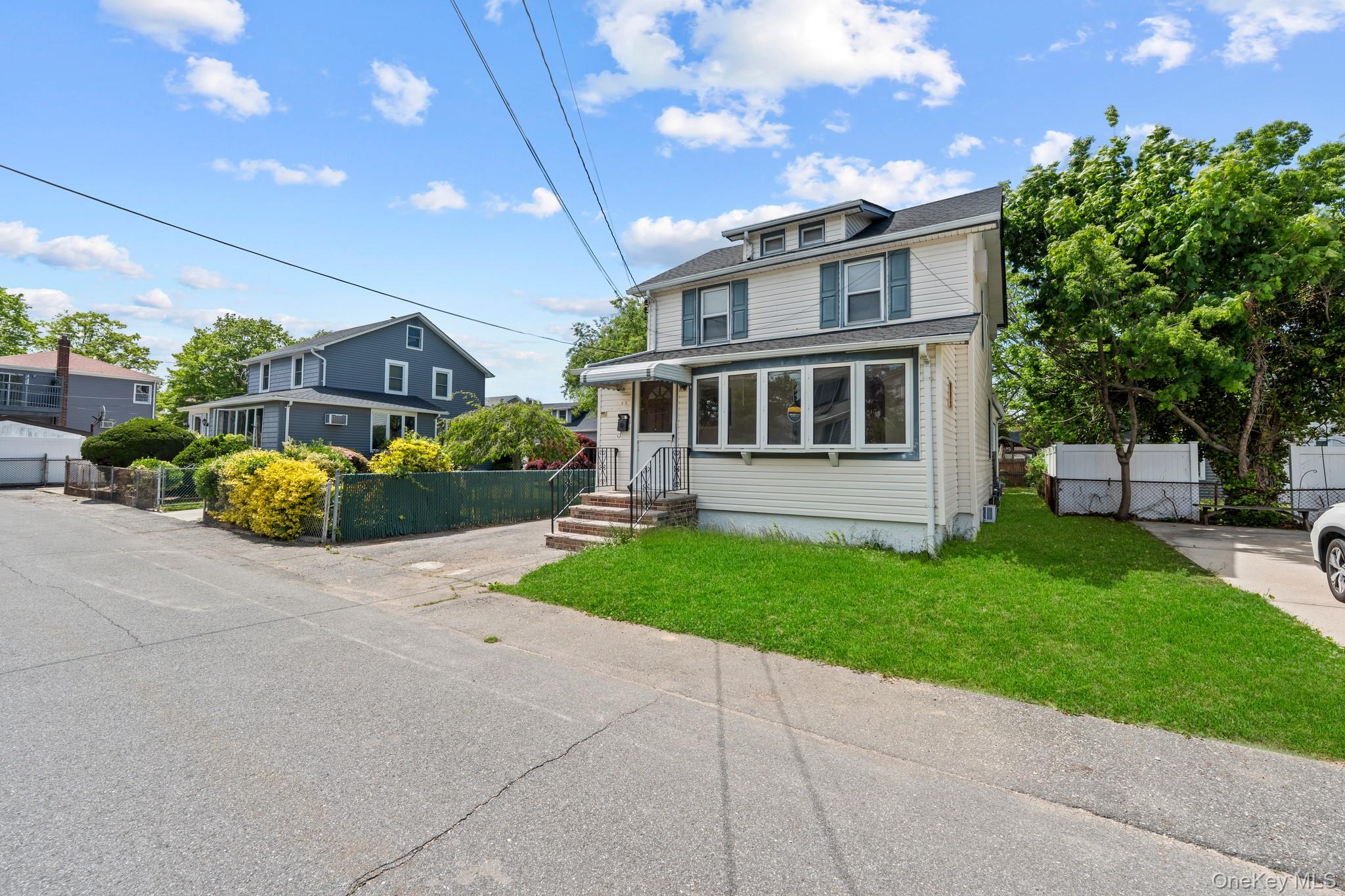 1 Lewis Place — photo 13